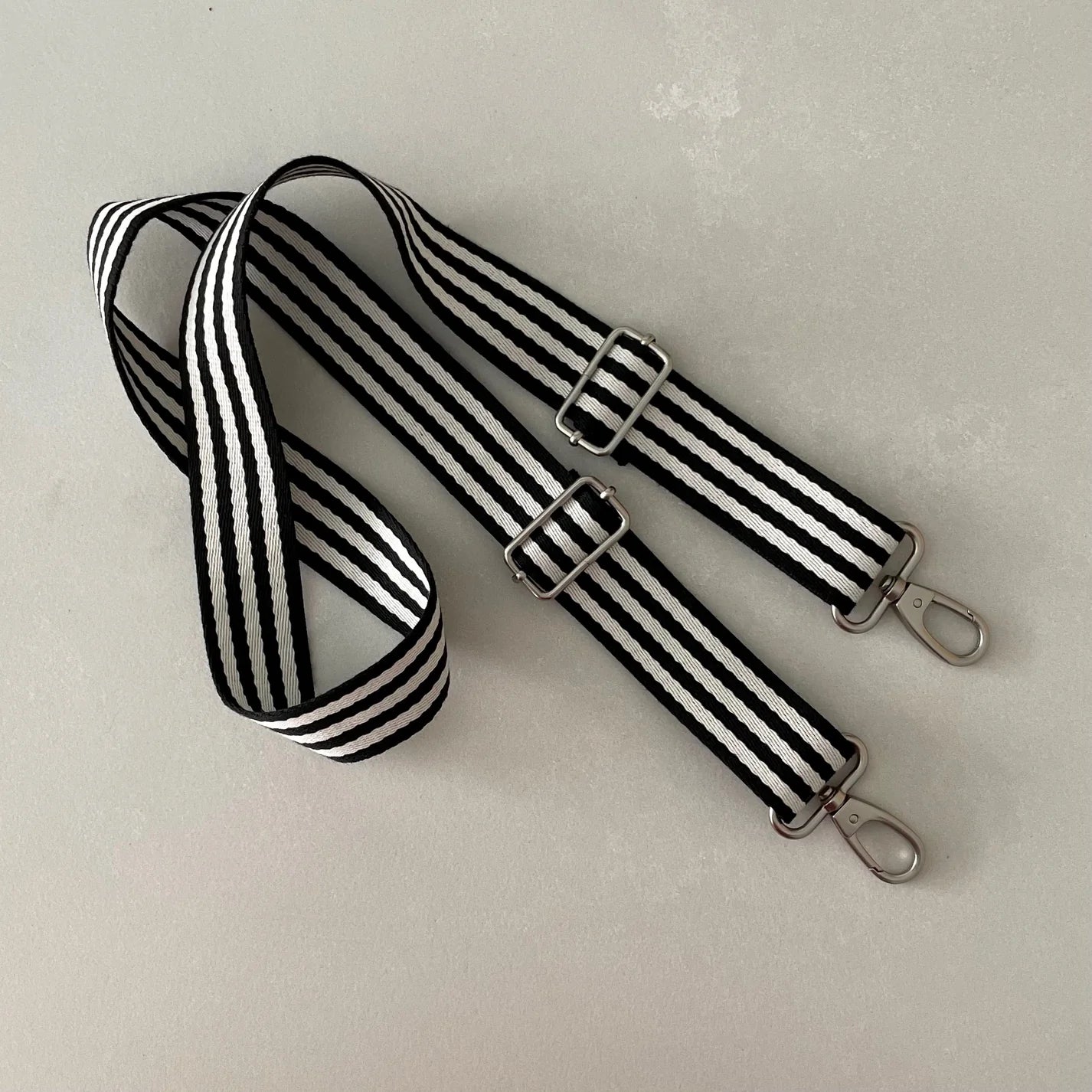 Shoulder Strap Black and White