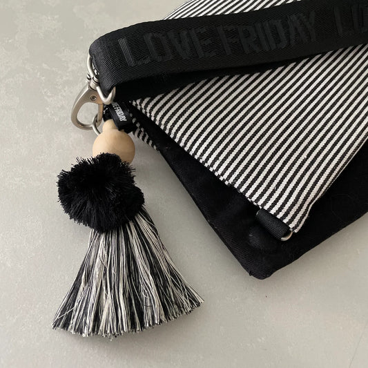 Tassel Pom Pom Zebra