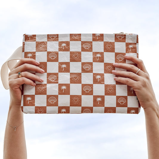 Hello Weekend Neutral Palm Tree, Hearts & shells- Zipper POUCH for Organisation